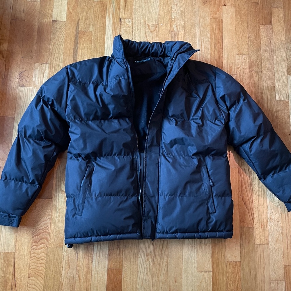 Very Warm and Cozy Vintage Y2K Black Puffer Jacket Winter Coat
